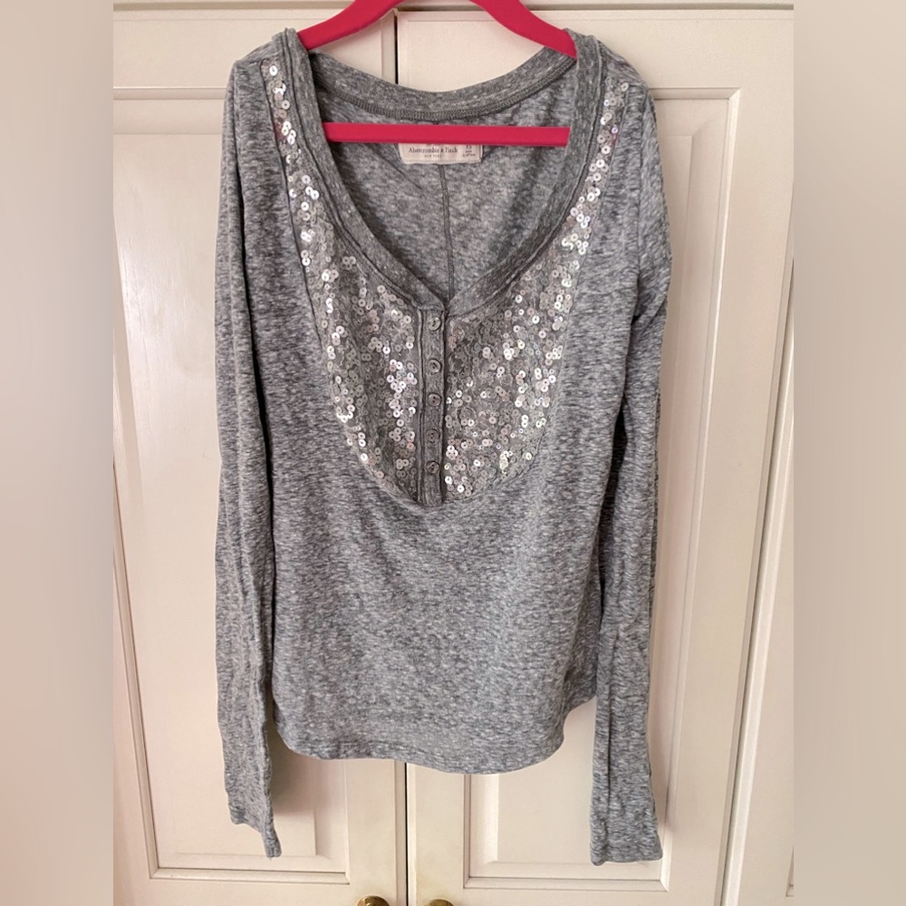 Abercrombie & Fitch vintage Sequin Embellished Shirt Gray Long Sleeve women XS